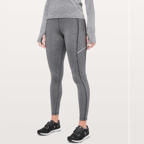 Lululemon Speed Up Tight * Metallic 28"
Heathered Black - Picture 2 of 13